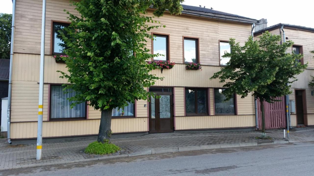 Emilie'S Apartments 利耶帕亚 外观 照片